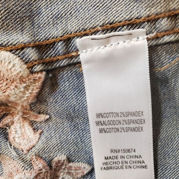 Standard Grace Embroidered Detail Denim Jacket, Size Small - Picture 5 of 5